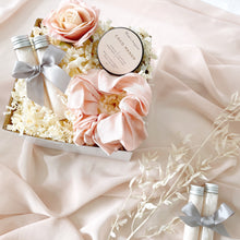 Load image into Gallery viewer, SOMETHING PINK